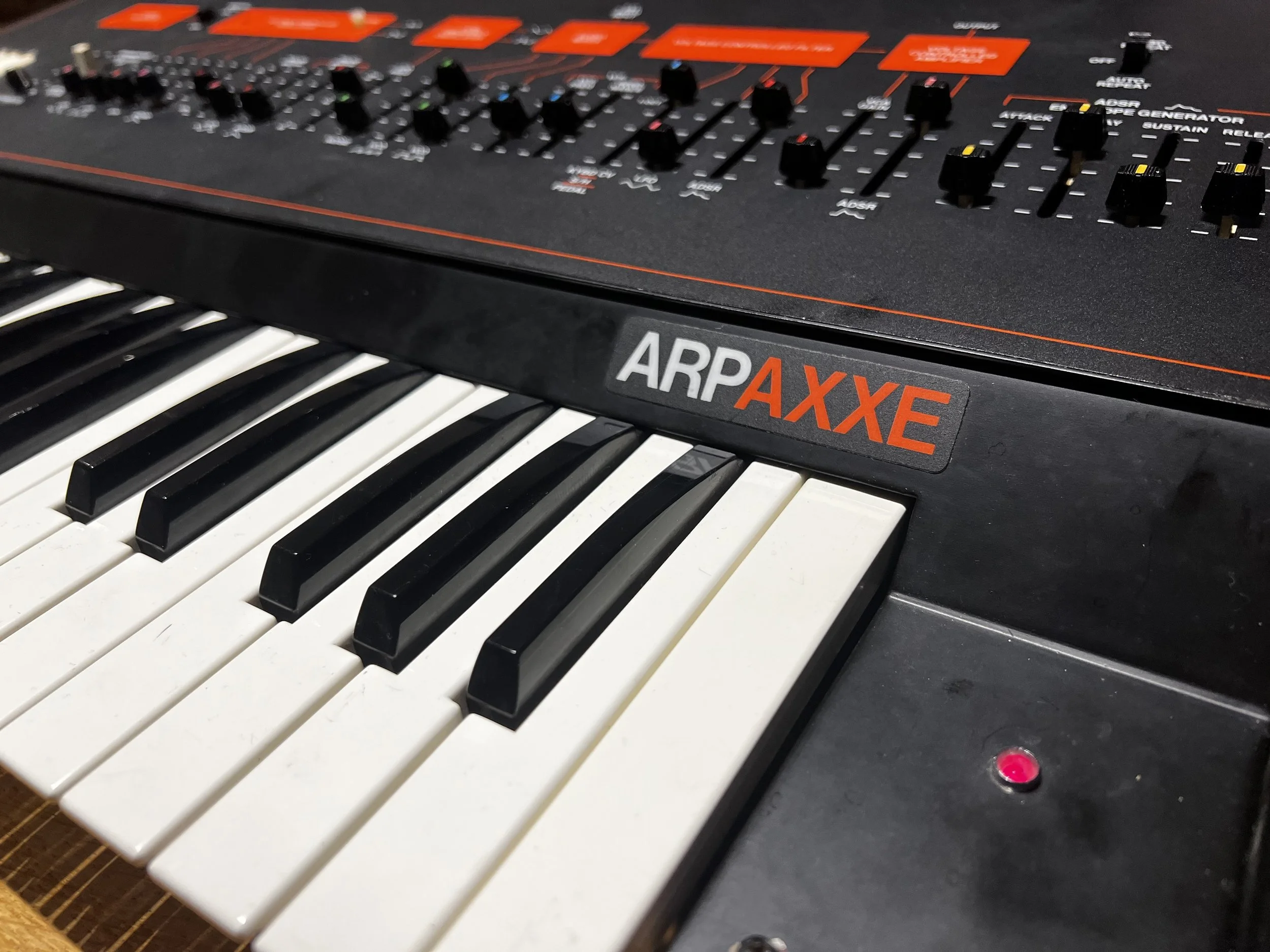 ARP AXXE samples and waveforms — Starsky Carr
